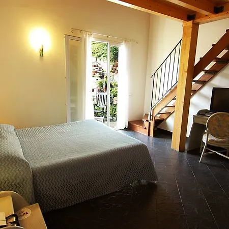 Aparthotel Cinqueterre