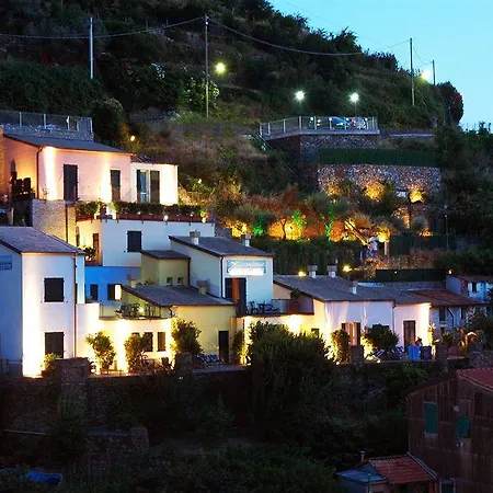 Cinqueterre Aparthotel 4*