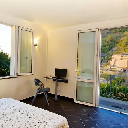 Cinqueterre Aparthotel 4*