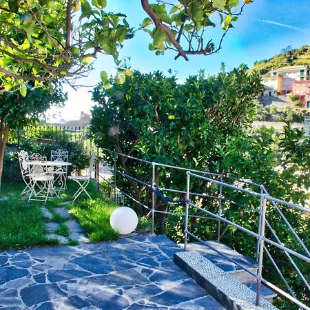 Cinqueterre Aparthotel