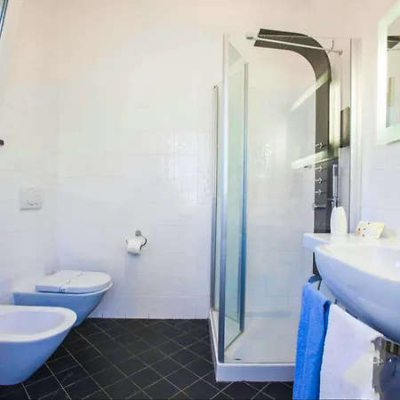 Cinqueterre Aparthotel Riomaggiore