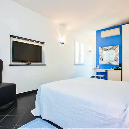 Aparthotel Cinqueterre