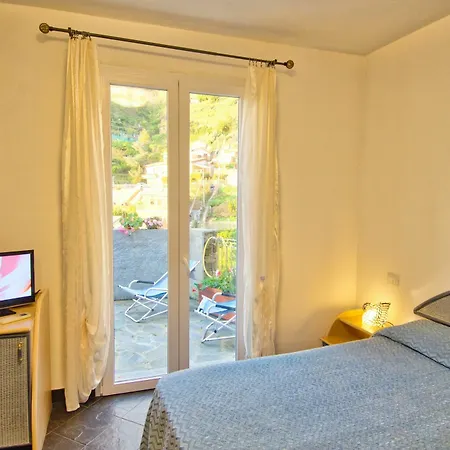 Cinqueterre 4*